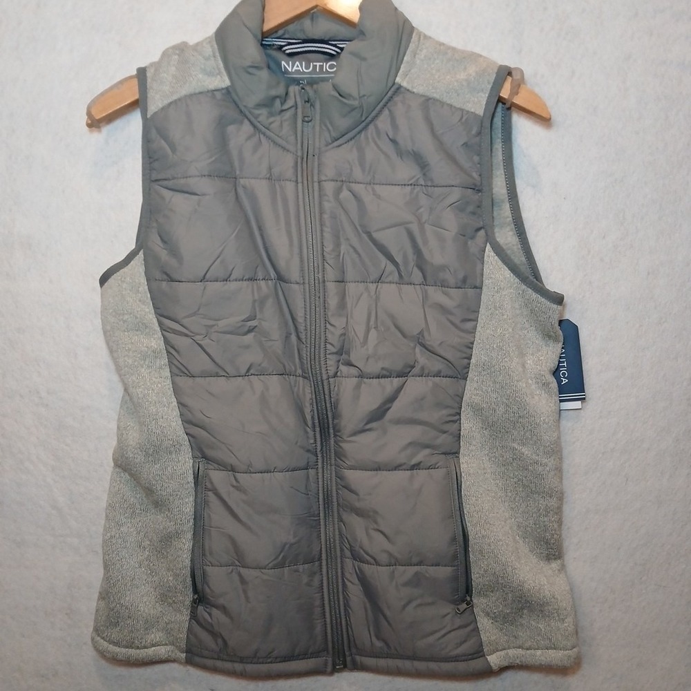 Nautica Women's Puffer Fleece Vest Gray Wind Water Resistant Size Small - Picture 2 of 14